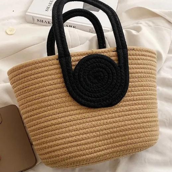 Qhuccy's Handbags And Accessories